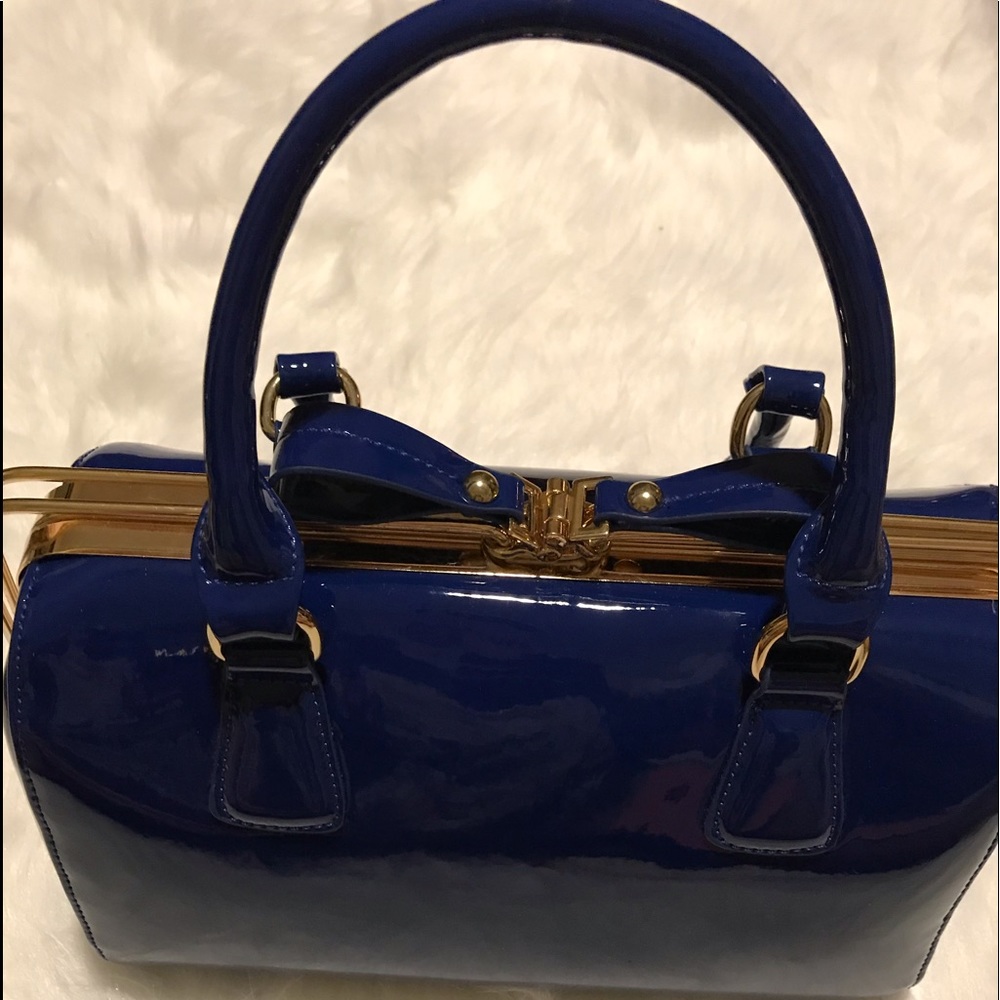 💙💙Love-In Handbag 💙💙